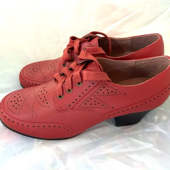 American Duchess Oxblood Lace Up Boots Anne Boots (Oxblood